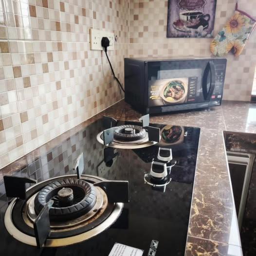 Topville Homestay Kangar Extérieur photo