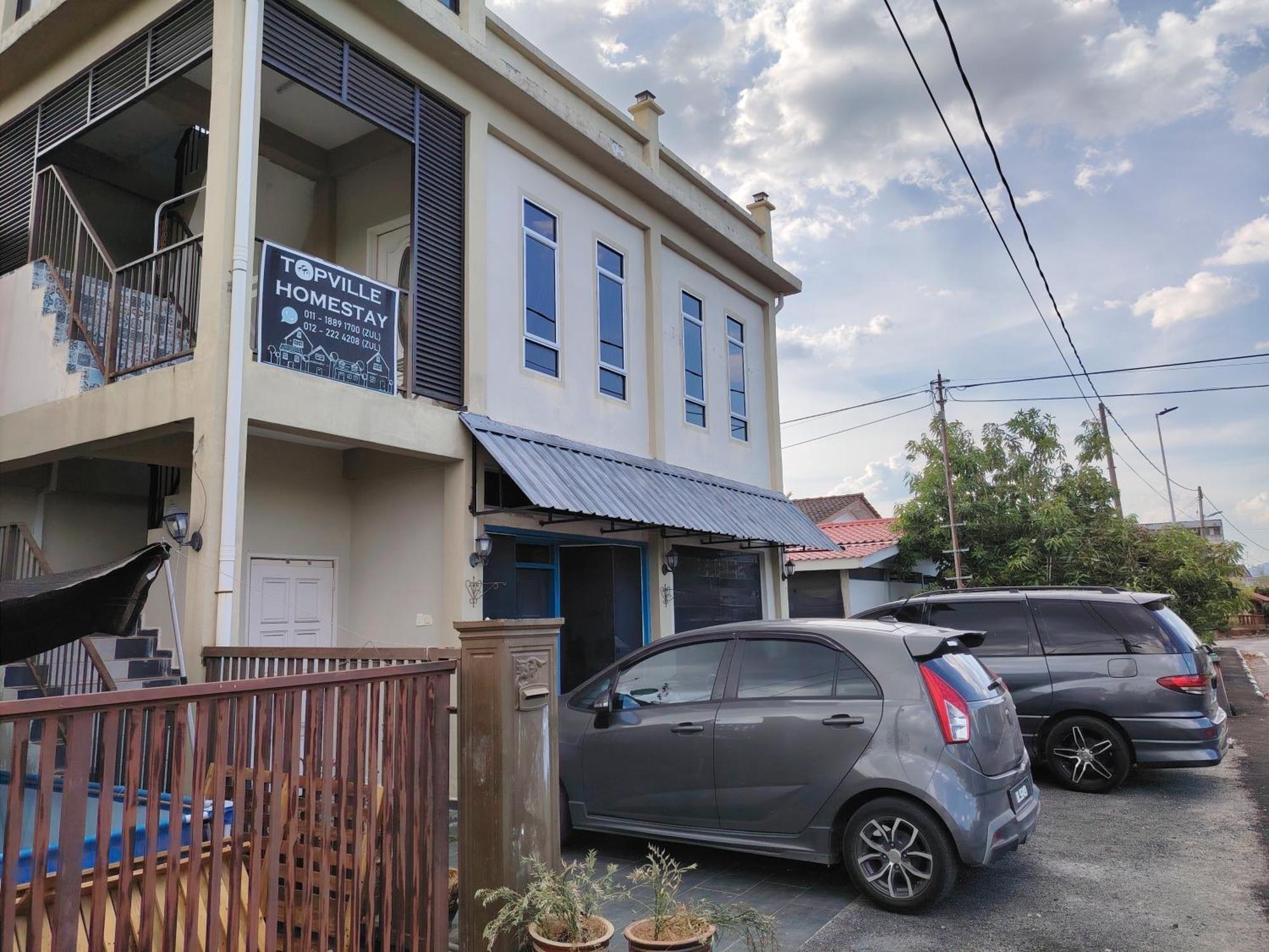 Topville Homestay Kangar Extérieur photo